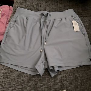 BNWT, Old Navy, Size S, athletic shorts